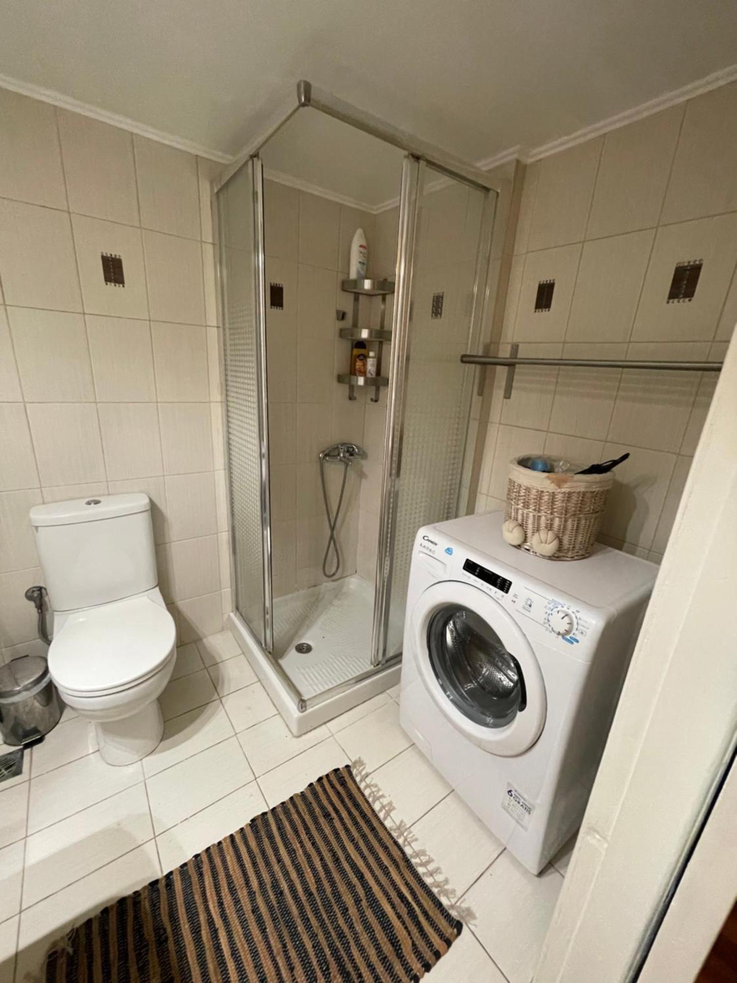 Apartamento Διαμερίσμα Με 1 Κρεβατοκάμαρα Και Ένα Σαλόνι Atenas Exterior foto